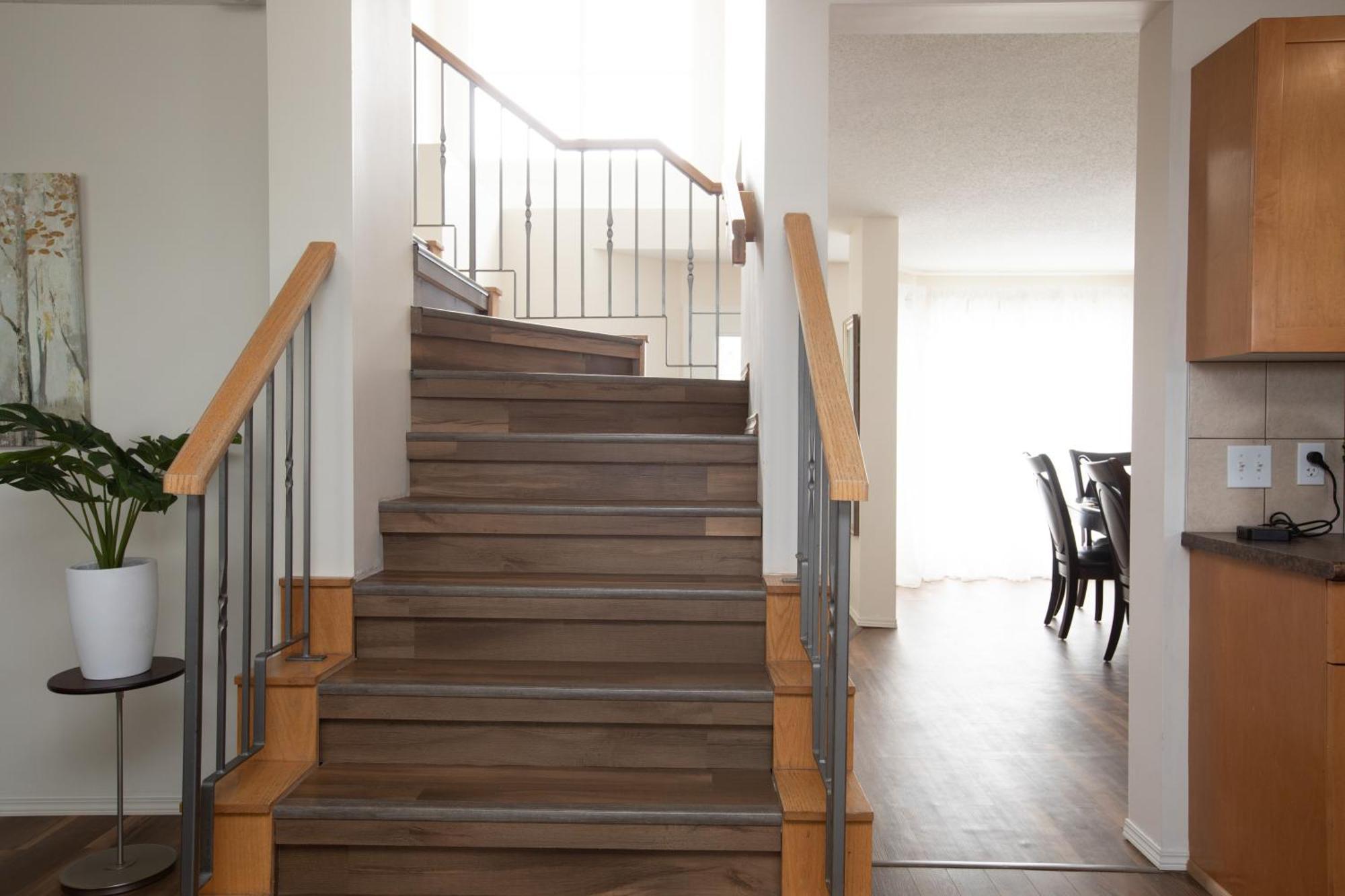 Elegant 6 Bedroom House Near U Of Manitoba Winnipeg Esterno foto